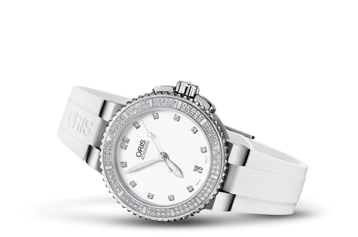 Image of Aquis Date Diamonds